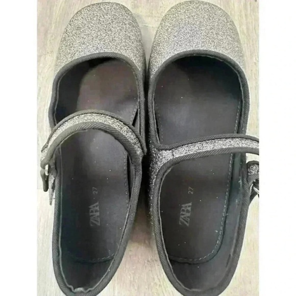 Zara Kids Dress Shoes Size 27 Silver Glitter Mary Jane Buckle Strap Sparkle Fest - Picture 6 of 6